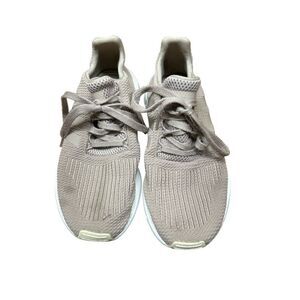 Adidas Beige Athletic Running Shoes Size 7 Womens Rubber Sole Lightweight & Brea